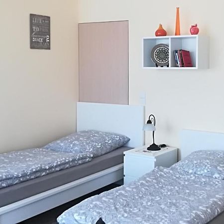 Helles 1-Zimmer-Apartment in Hemmingen/Hannover Hemmingen  Buitenkant foto